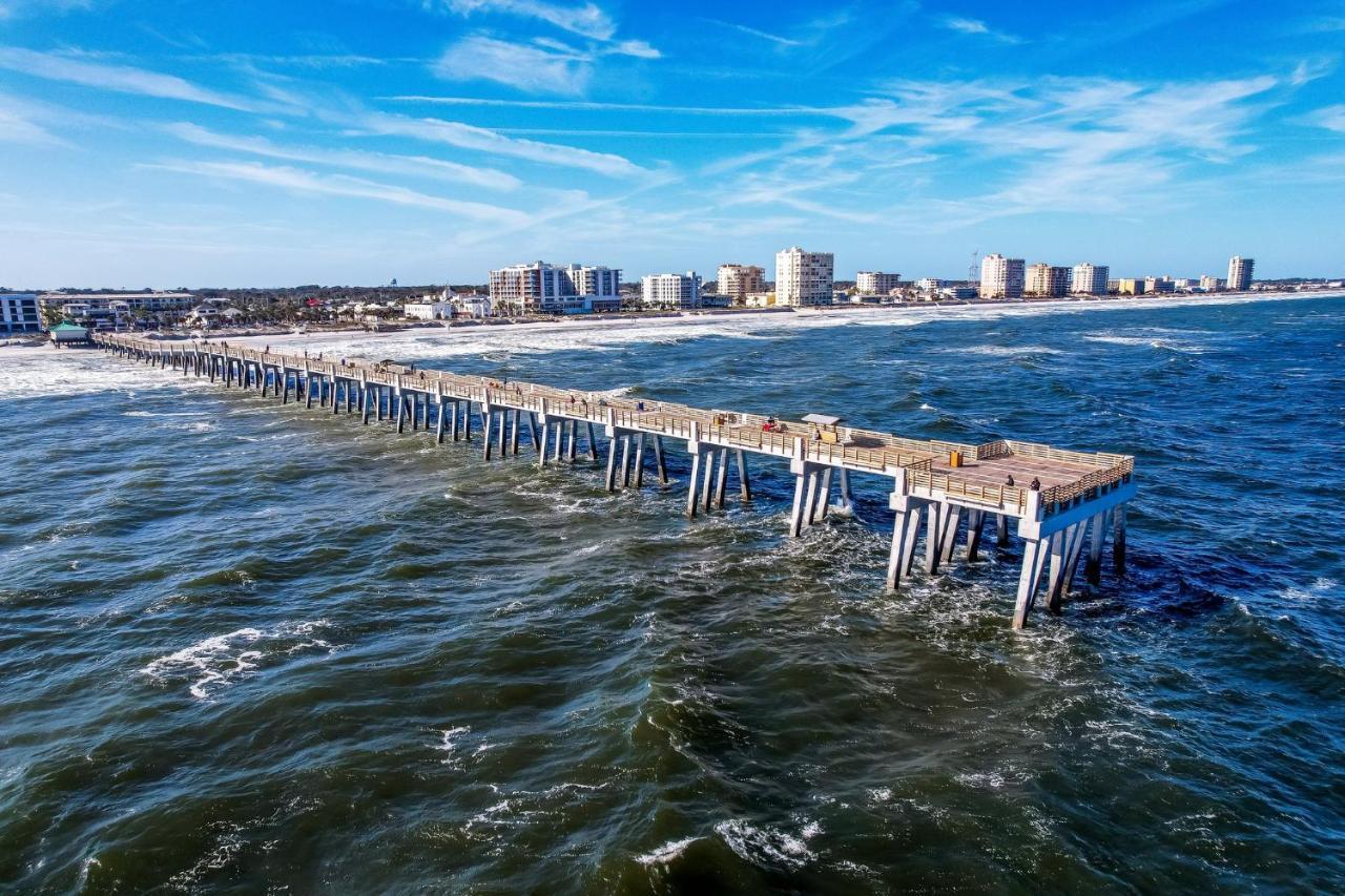 Seas The Day - 4 Blocks To The Beach, Restaurant, And Bar District - Great Deck And Outdoor Space!! Джаксънвил Бийч Екстериор снимка